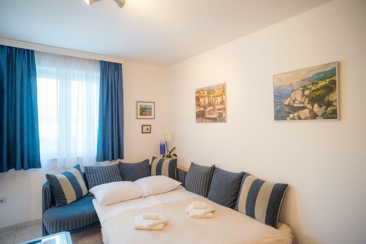Apartment Lori Crikvenica Exterior foto